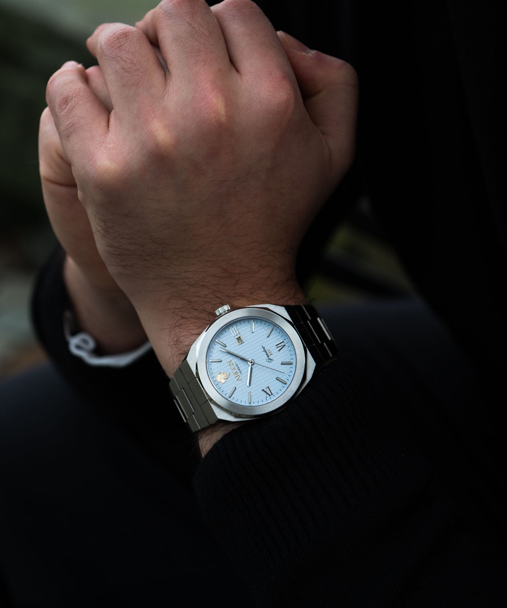 Grandeur XIV - Glacier Blue