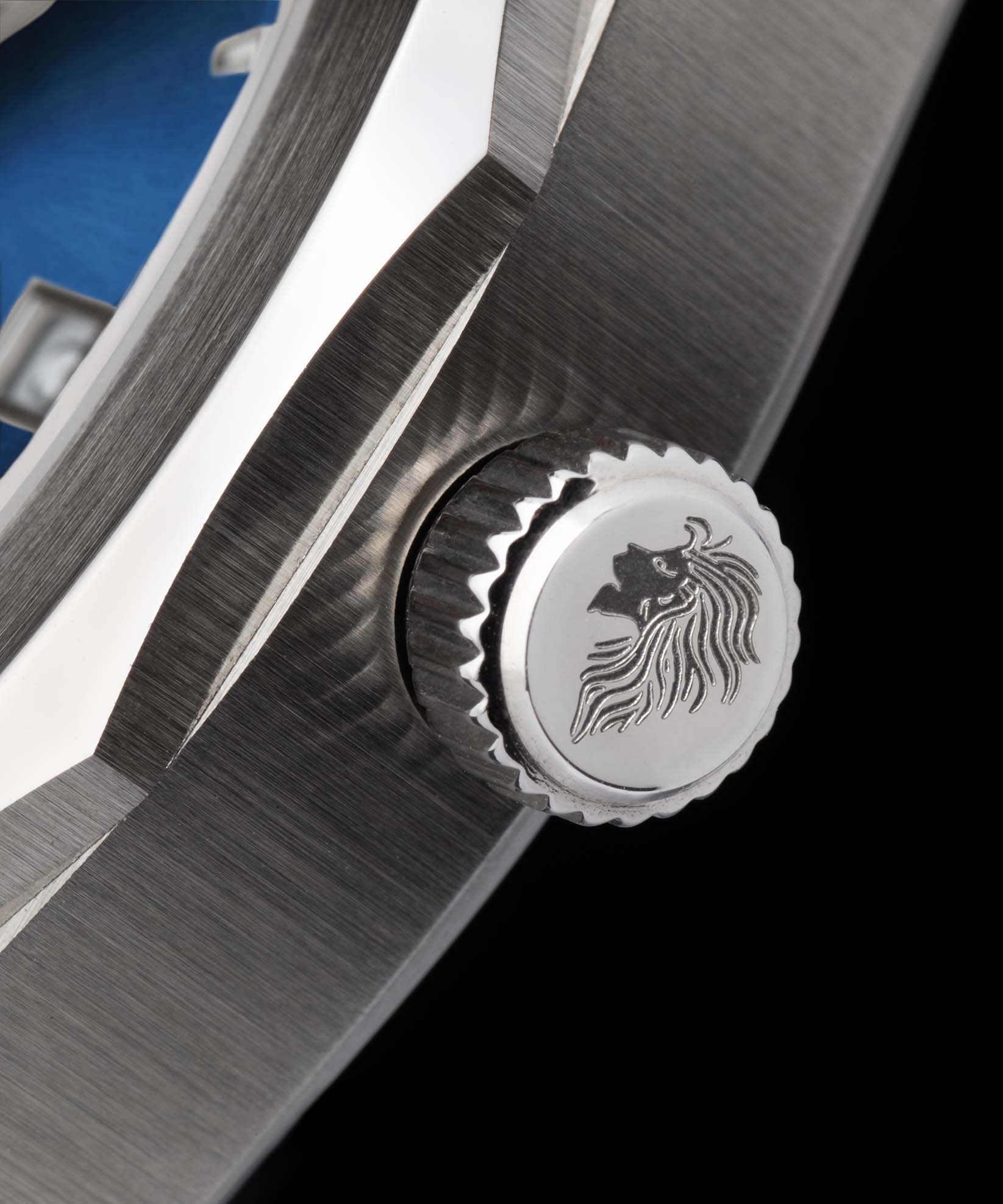 Grandeur - Sunburst Blue