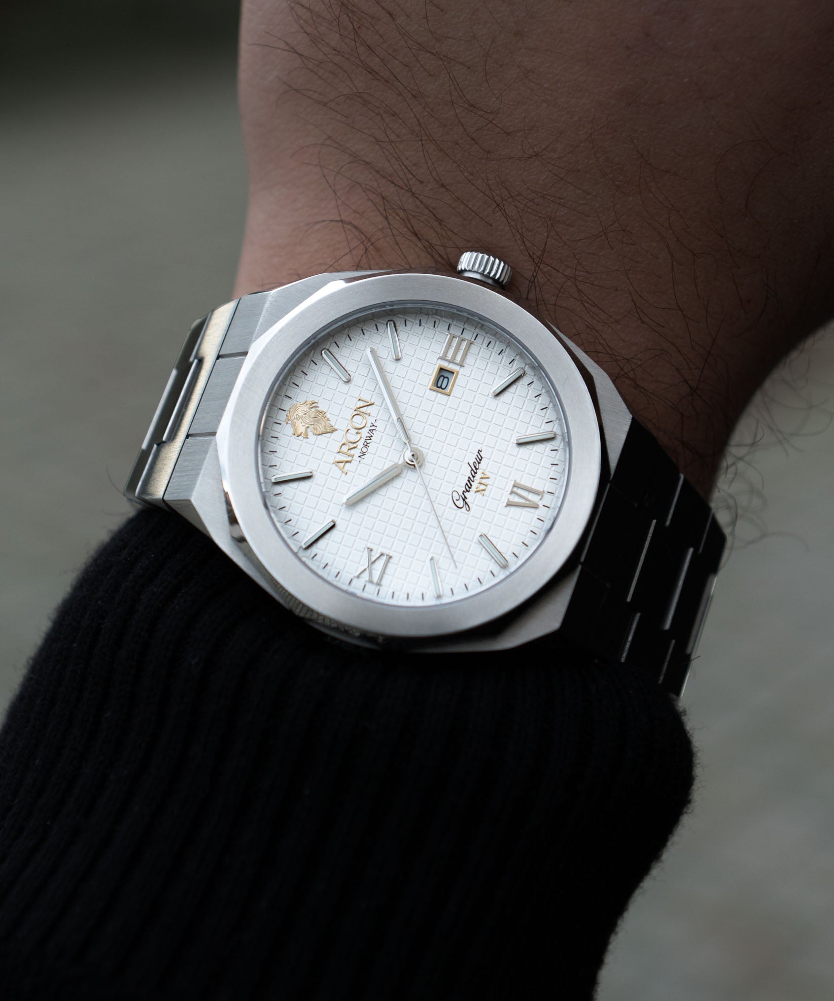 Grandeur XIV - Ivory