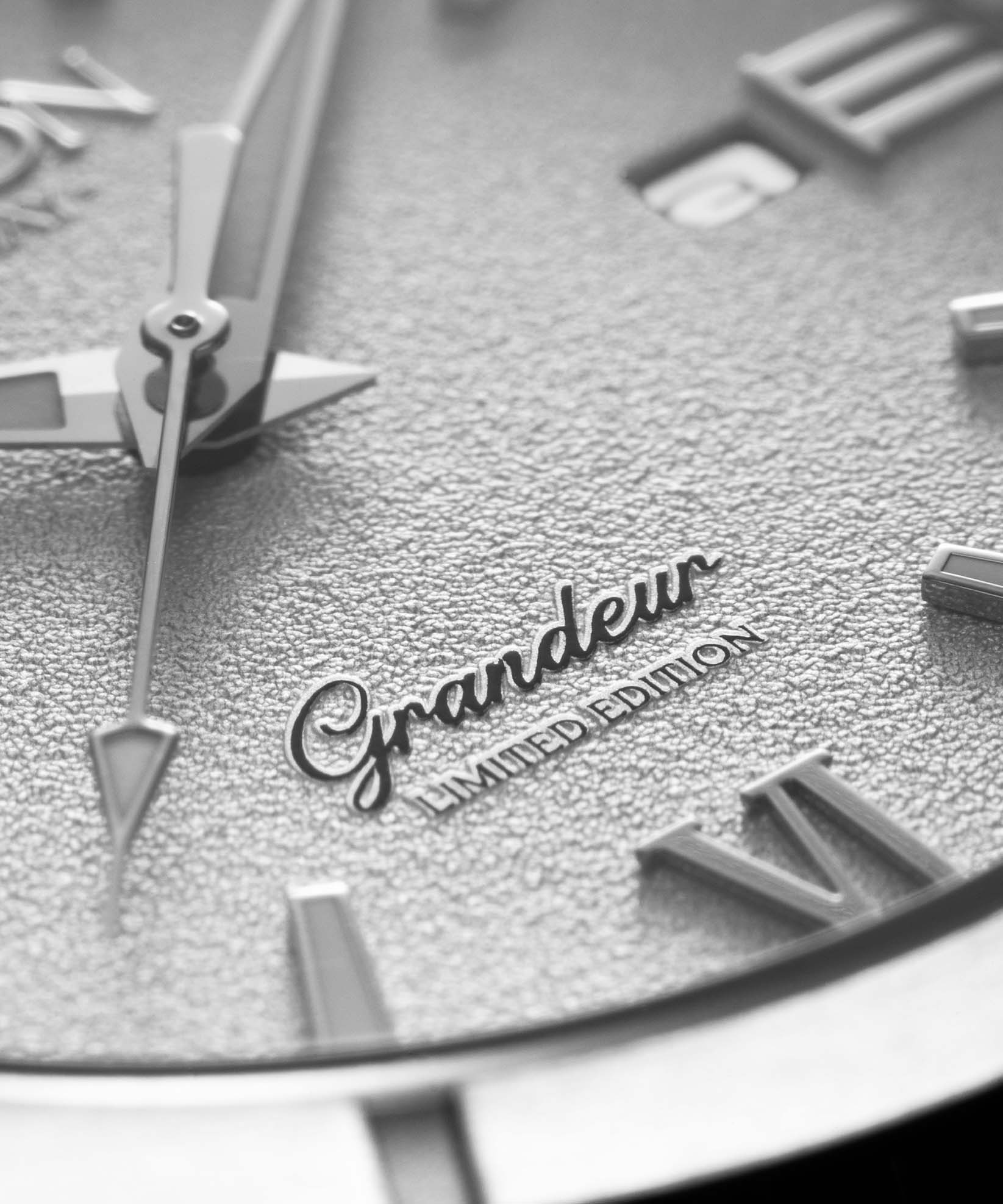 Grandeur Limited Edition - Hvit